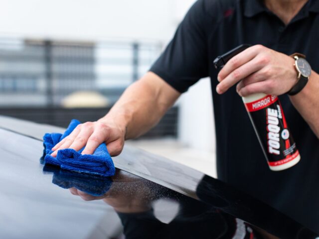 Spray per cruscotto / cura delle plastiche