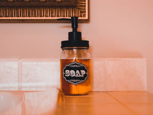 Dispensador de sabão recarregável