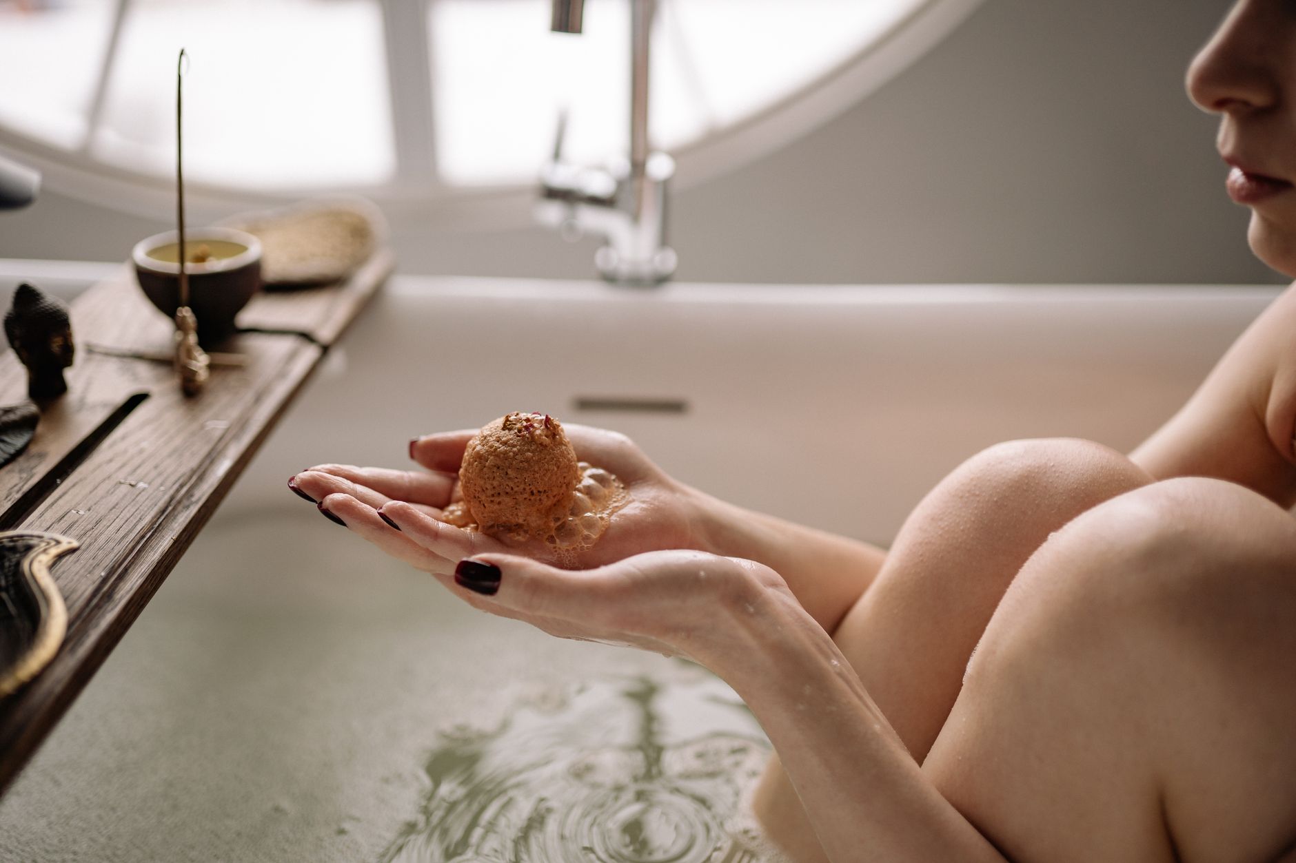 Badekugeln werden geformt